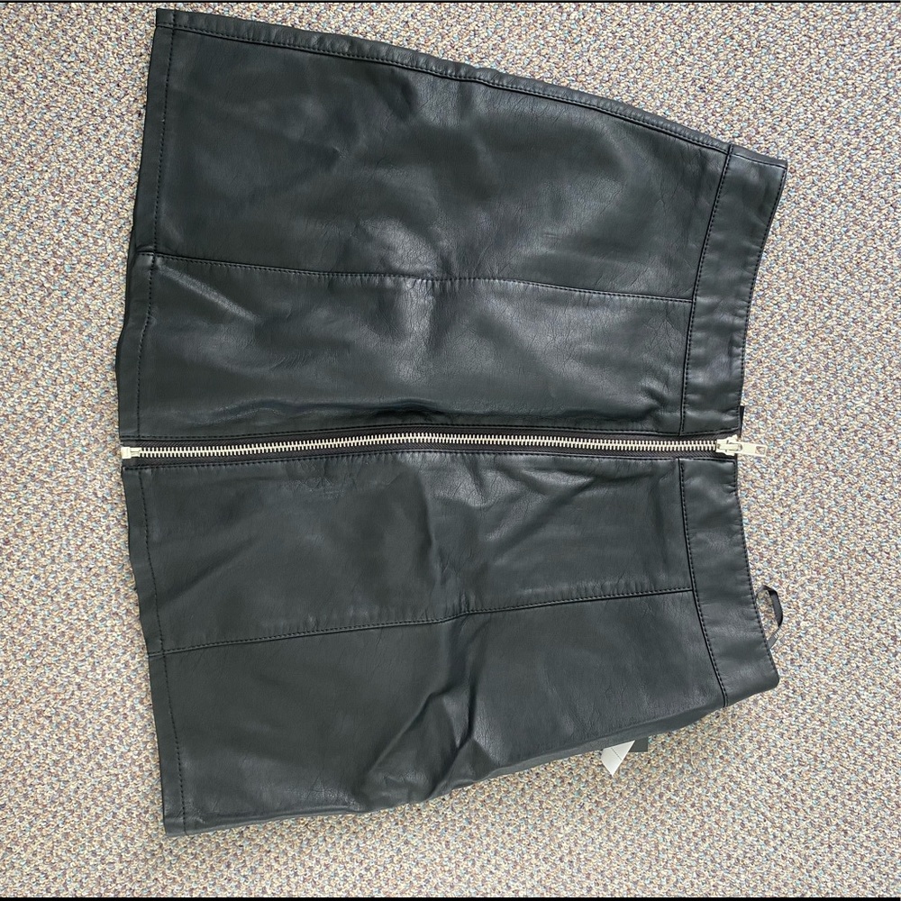 Forever 21 leather skirt
